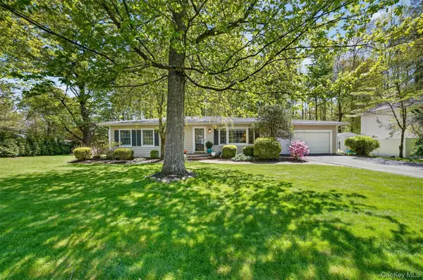 2864 Hedwig Drive, Yorktown Heights, NY 10598
