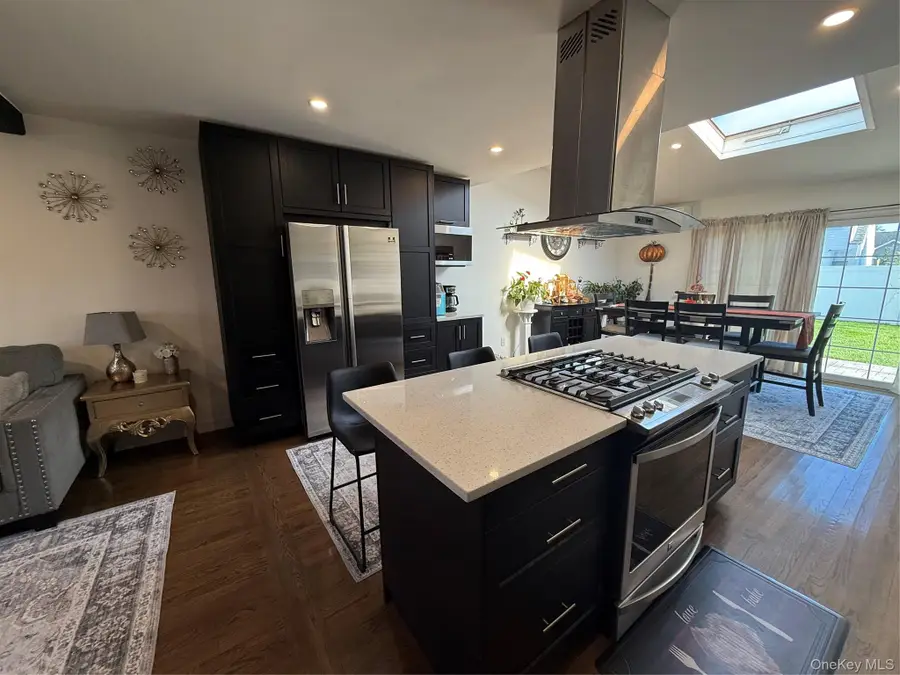 1626 Paula Lane, East Meadow, NY 11554 - #3