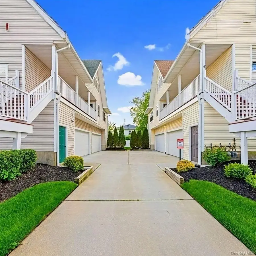 226 Westside Avenue #B, Freeport, NY 11520 - #3