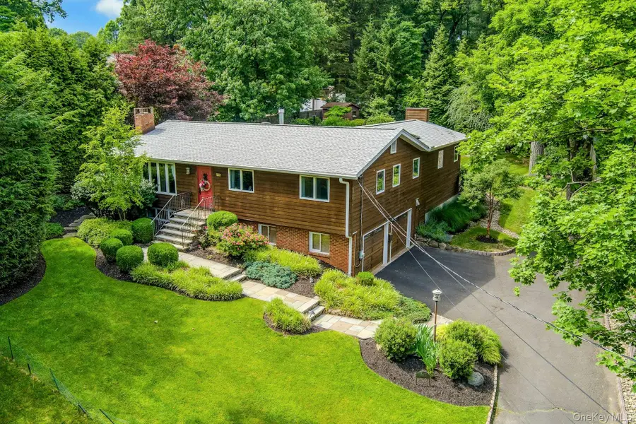 185 N Lincoln Street, Pearl River, NY 10965 - #2