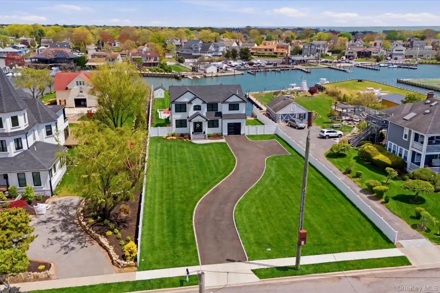 240 Clocks Boulevard, Massapequa, NY 11758 - #2