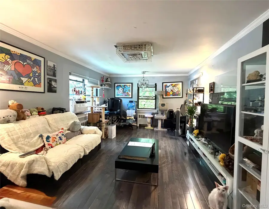 73-96 Springfield Blvd #2nd floor, Oakland Gardens, NY 11364 - #2