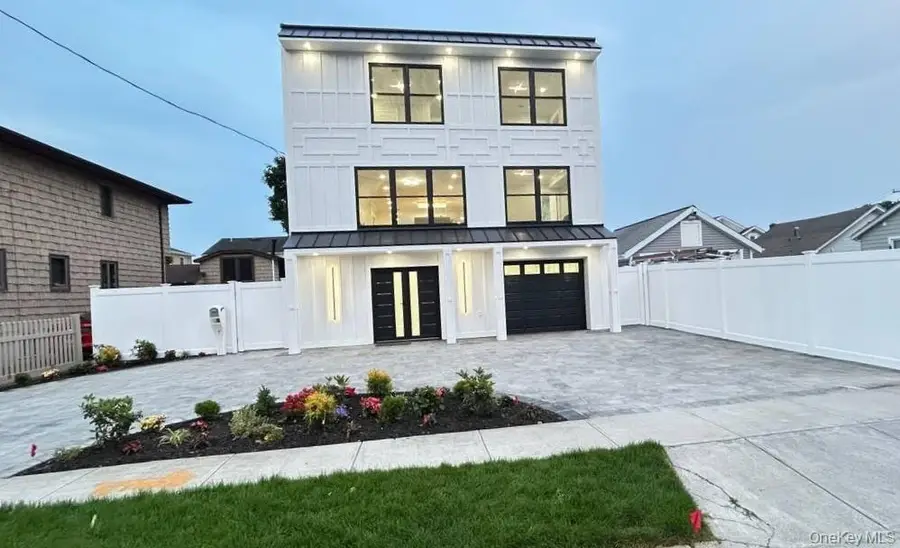 2450 Florin Court, Bellmore, NY 11710 - #3