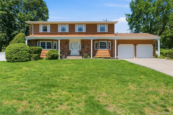6 Carol Court, East Setauket, NY 11733
