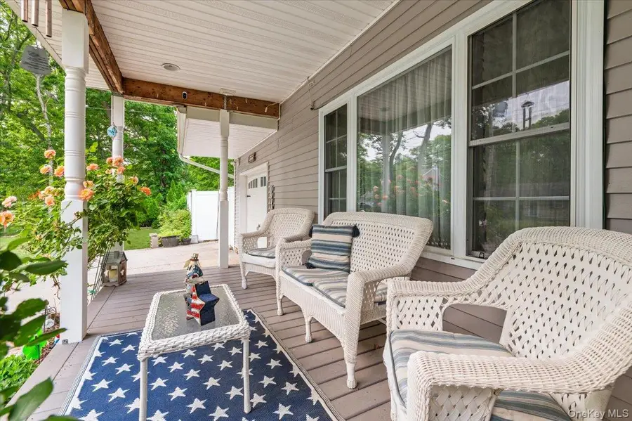 7 Maple Avenue, Holbrook, NY 11741 - #3