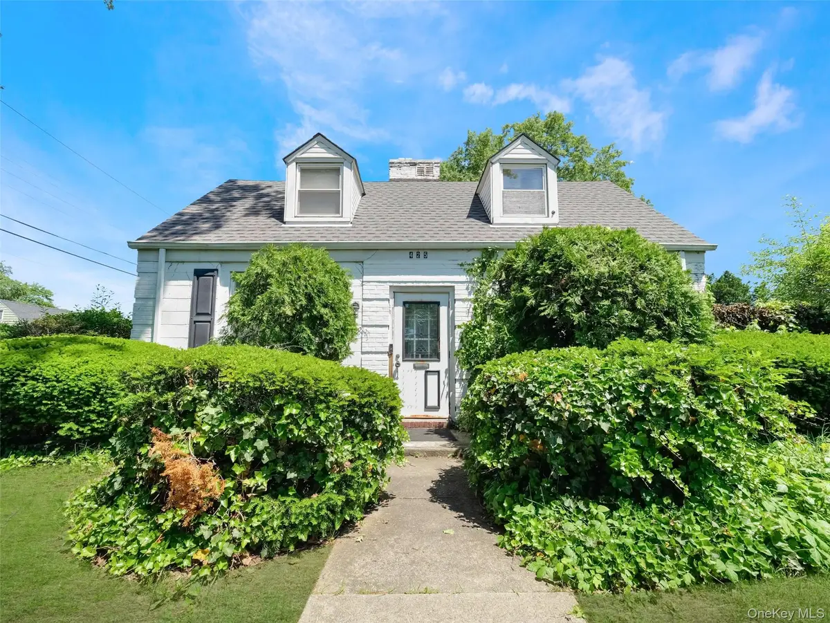 425 Baldwin Road, Hempstead, NY 11550 - #1