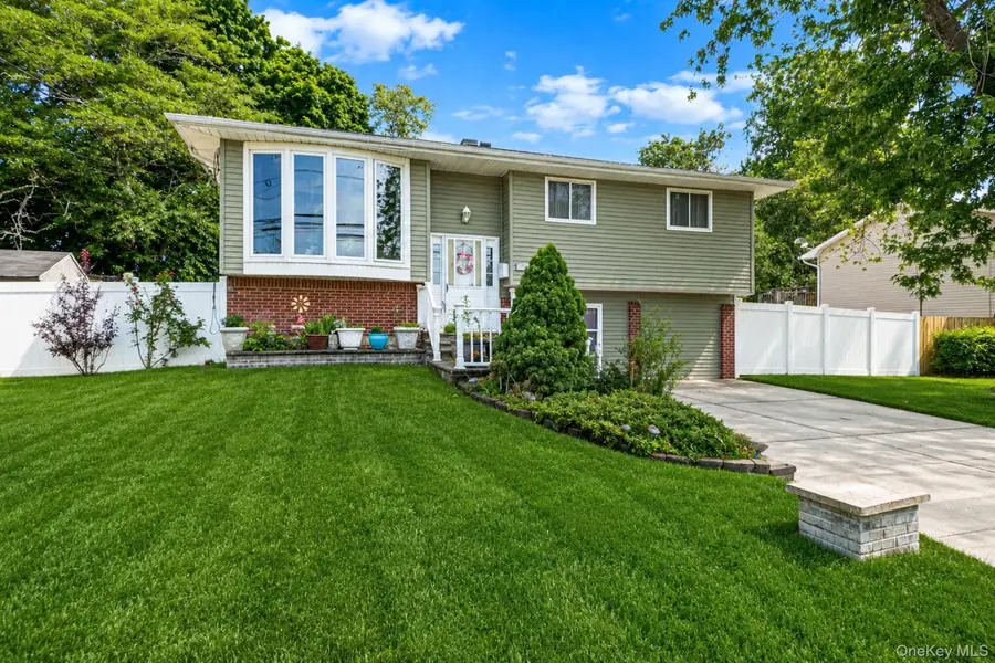 23 Ehler Street, Brentwood, NY 11717 - #2