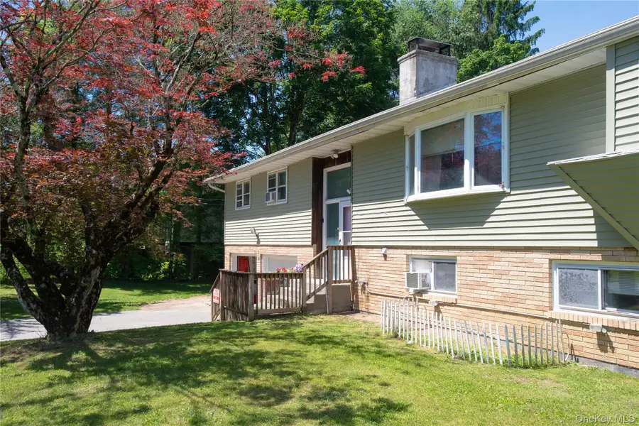 10 Millbank Road, Poughkeepsie, NY 12603 - #3