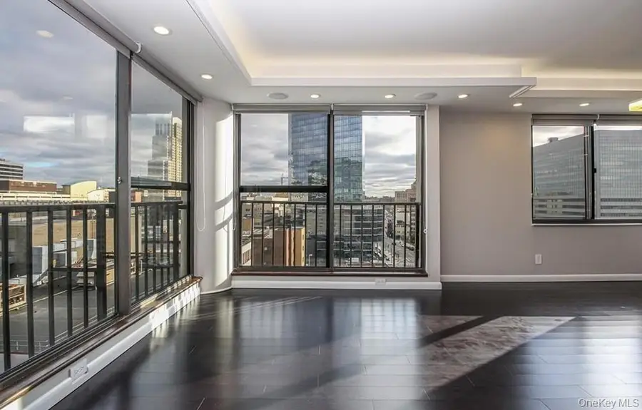 10 Cottage Place #11E, White Plains, NY 10601 - #2