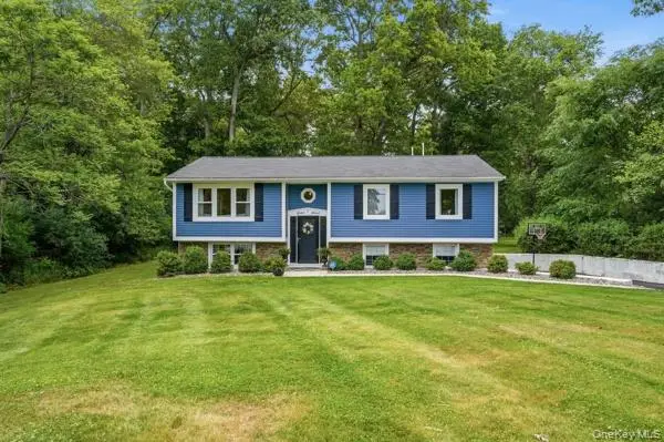 7 Gold Road, Wappingers Falls, NY 12590 - #1