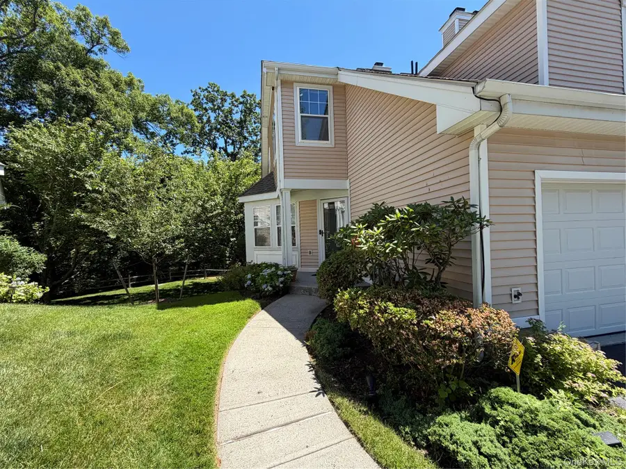 121 Winding Ridge Road 121 Winding Ridge Road, White Plains, NY 10603 - #3