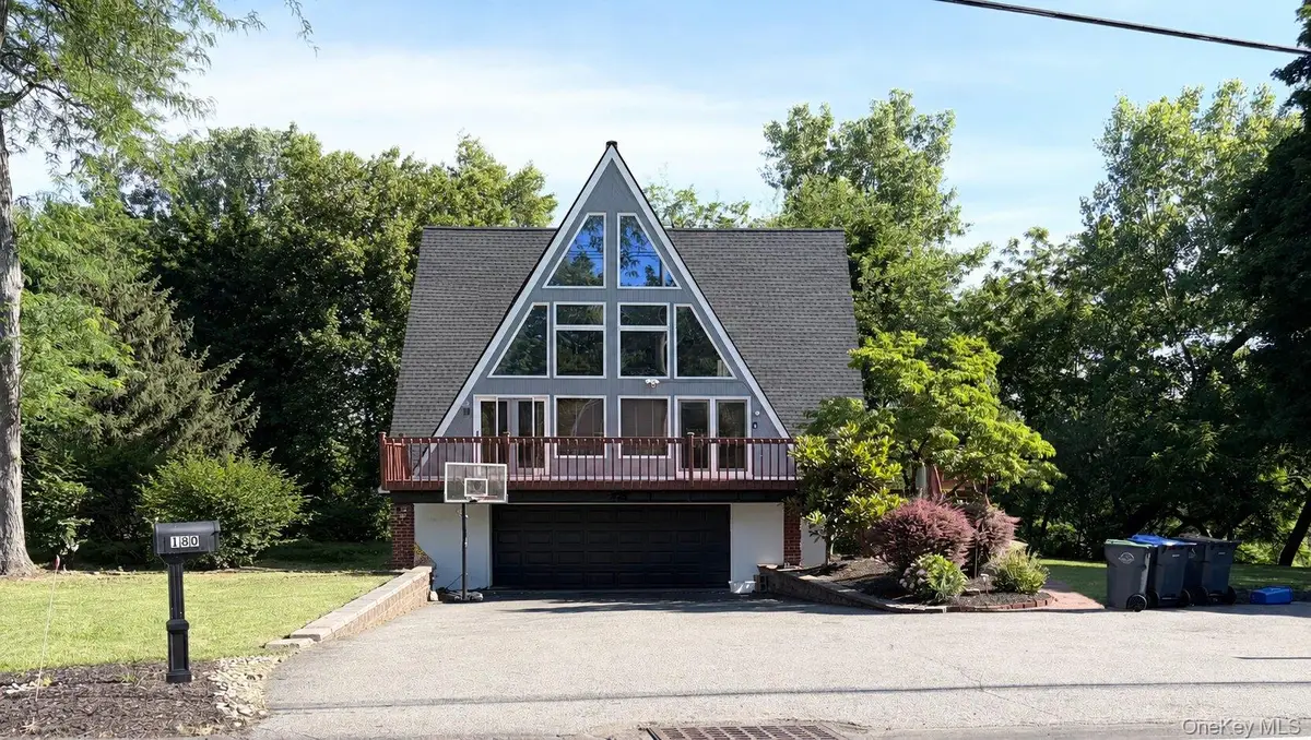 180 E Railroad Avenue, West Haverstraw, NY 10993 - #1