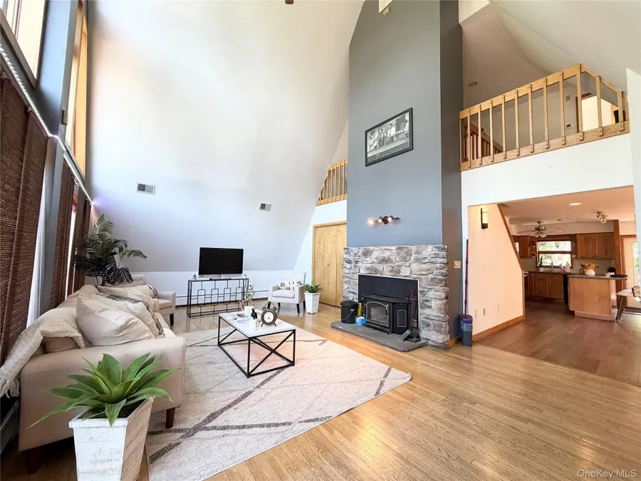 180 E Railroad Avenue, West Haverstraw, NY 10993 - #3