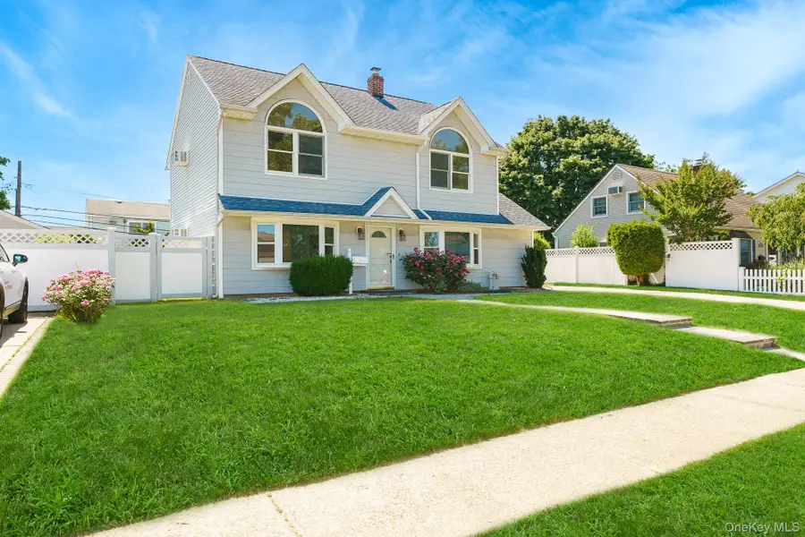 130 Coach Lane, Levittown, NY 11756 - #3