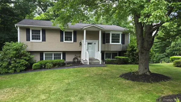 77 Tulip Road, Mahopac, NY 10541
