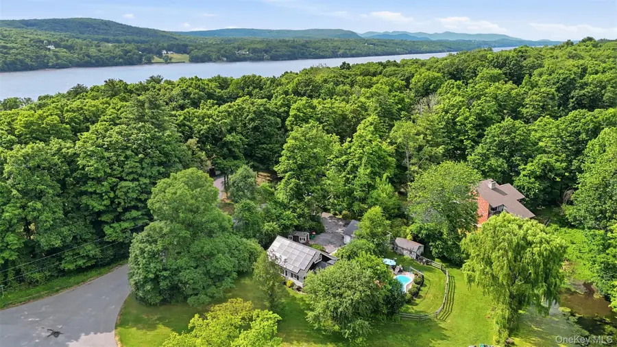 2 Maple Lane, Hyde Park, NY 12538 - #2