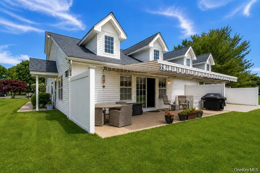 7 Summerfield Lane S #7, Aquebogue, NY 11931 - #3