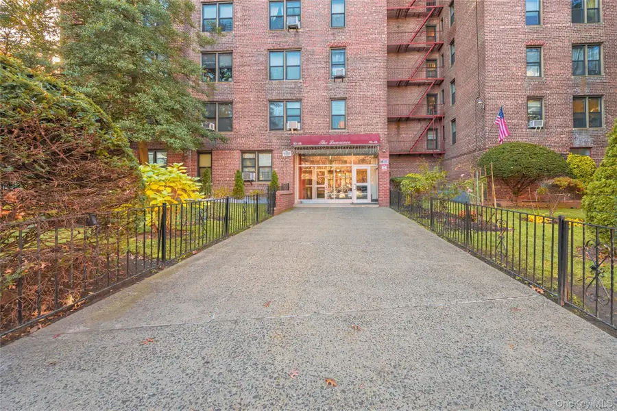 33-44 Junction Boulevard #2V, Jackson Heights, NY 11372 - #3