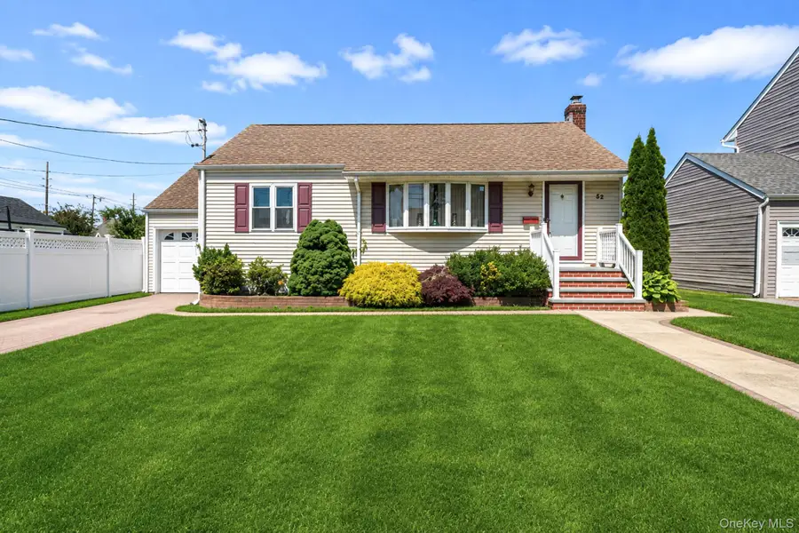 52 Eastlake Avenue, Massapequa Park, NY 11762 - #2