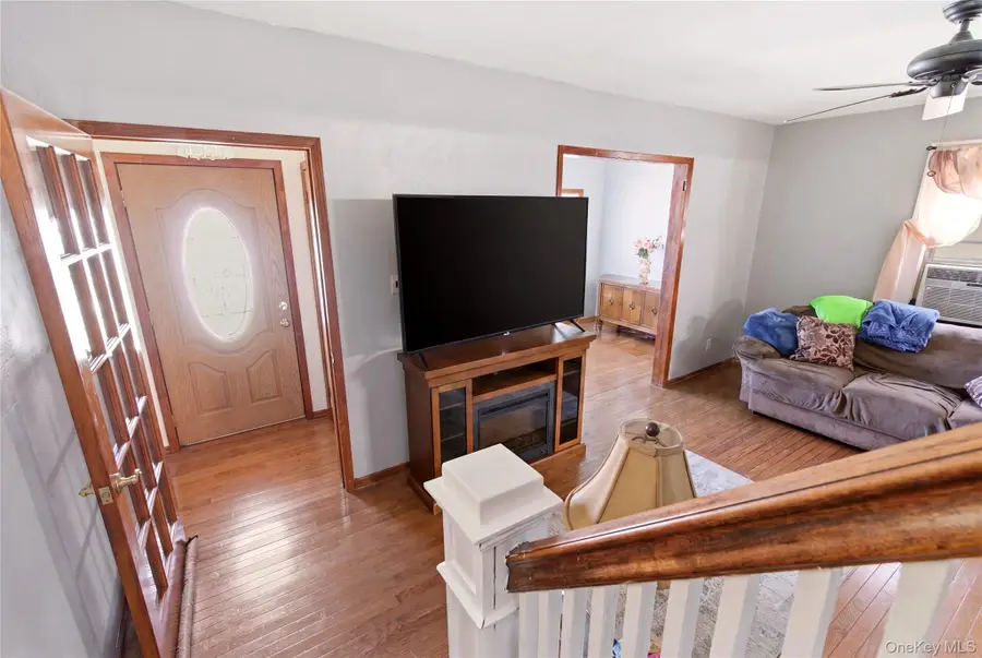 22412 92nd Avenue, Queens Village, NY 11428 - #3