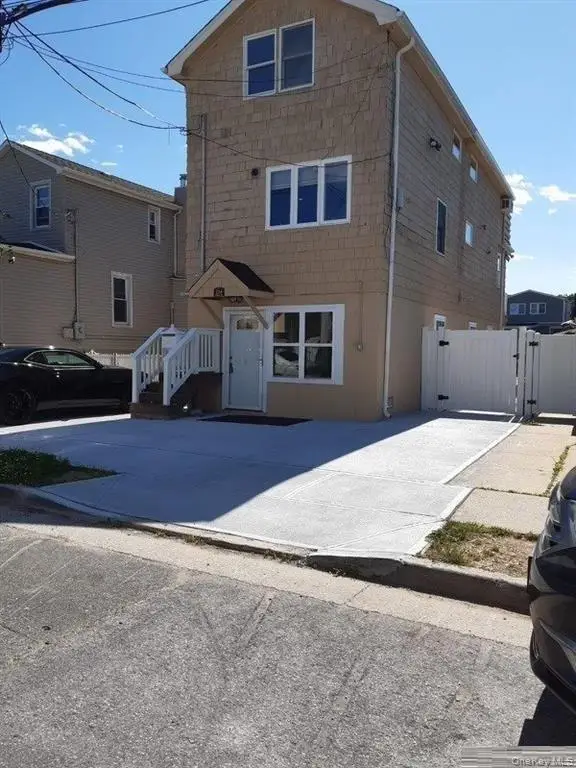254 Arthur Street, Freeport, NY 11520 - #1