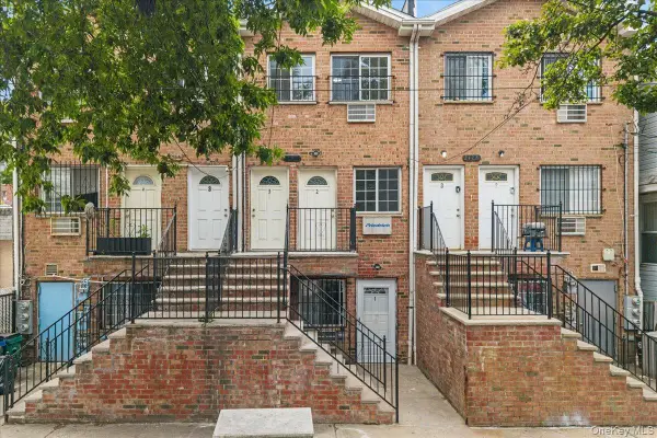 2470 Glebe Avenue, Bronx, NY 10461