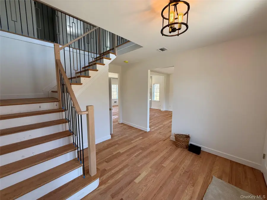 7 Morrow Court, Walden, NY 12586 - #3