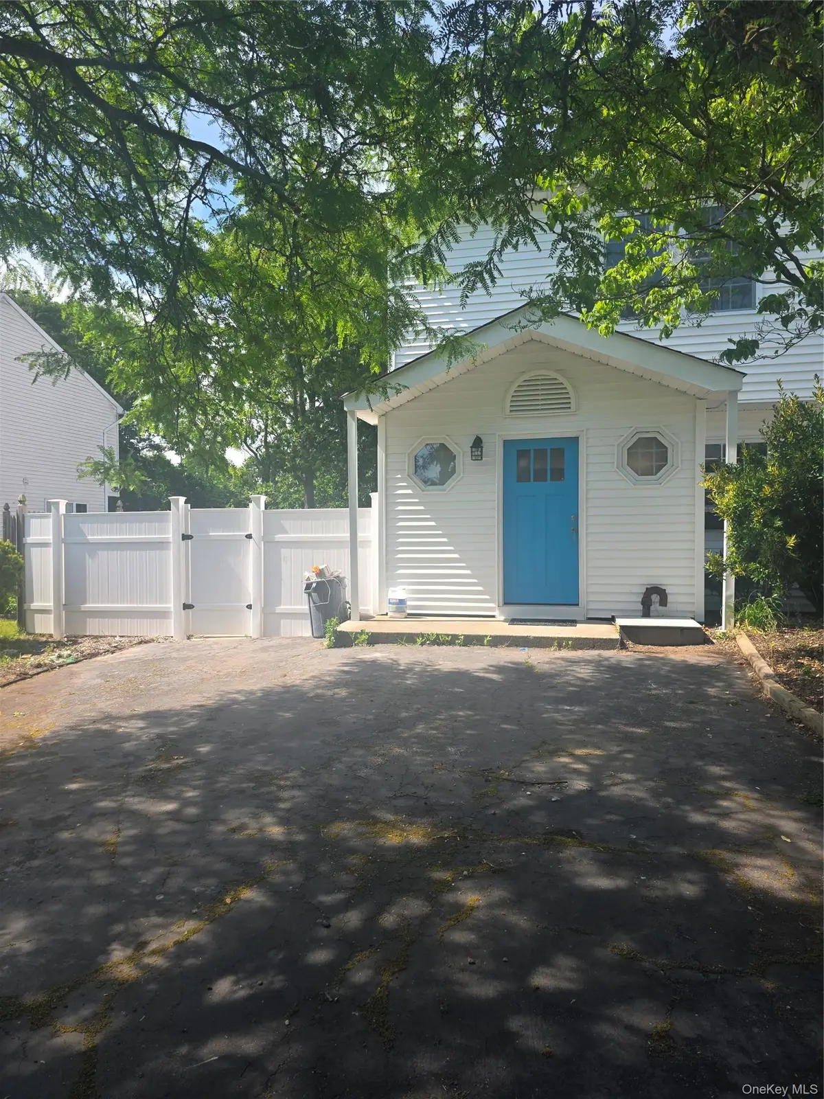 9 Trim Street, Bay Shore, NY 11706 - #1