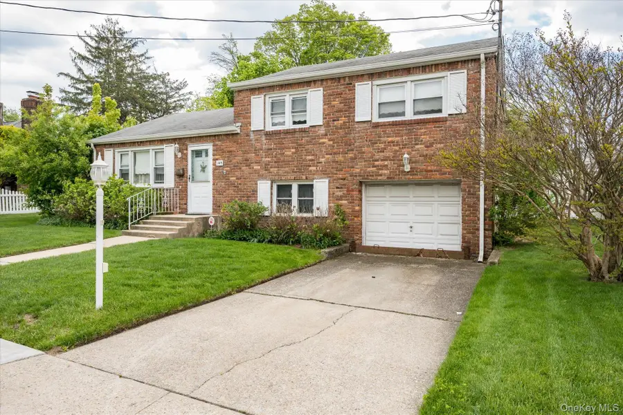 145 Arthur Avenue, Floral Park, NY 11001 - #3