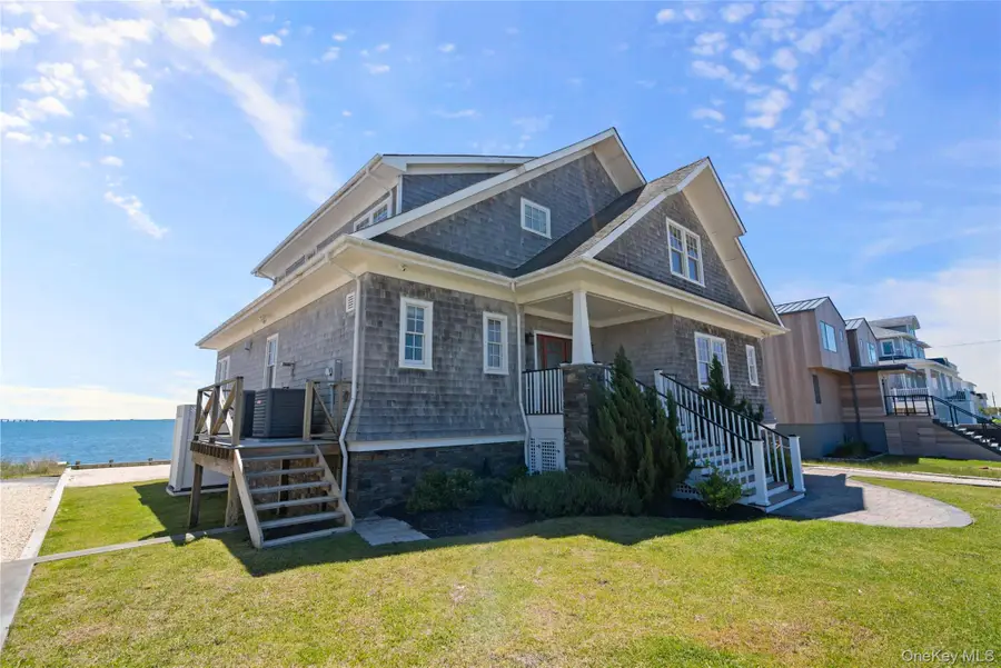 21 Shinnecock Road, East Quogue, NY 11942 - #2