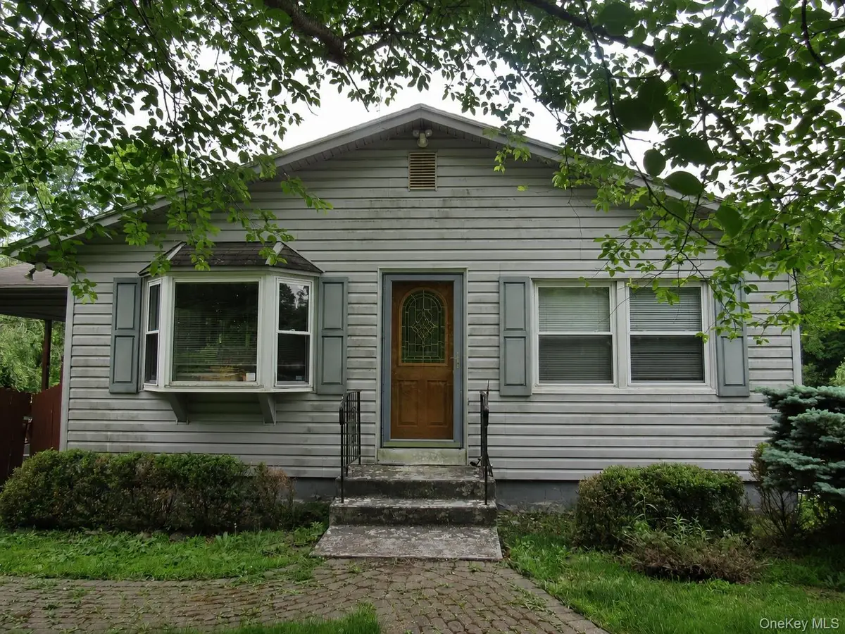 6 Meadow Avenue, Washingtonville, NY 10992 - #1
