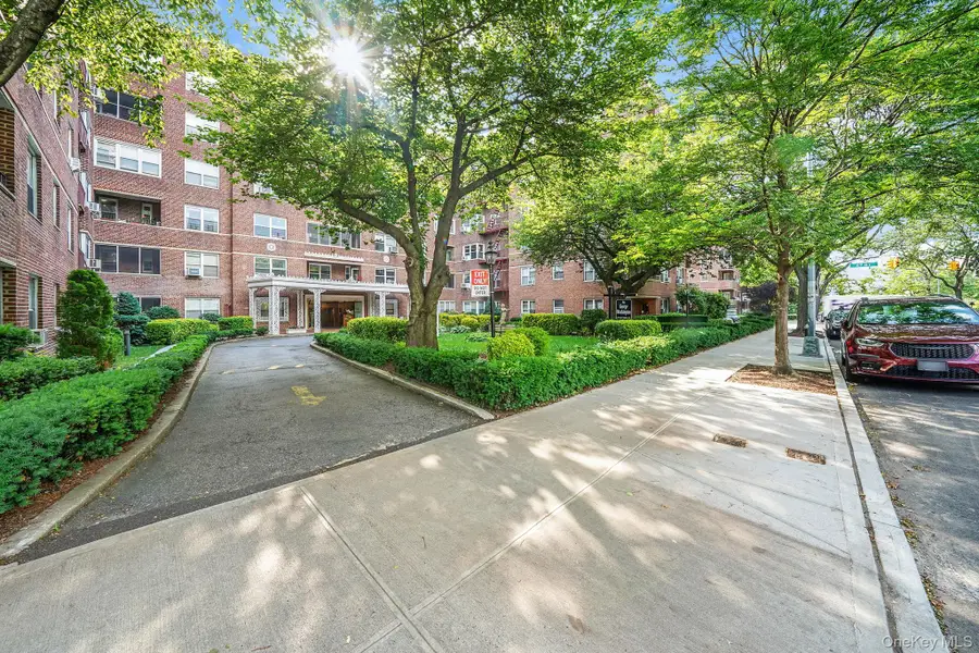 67-66 108th Street #D/3, Forest Hills, NY 11375 - #2