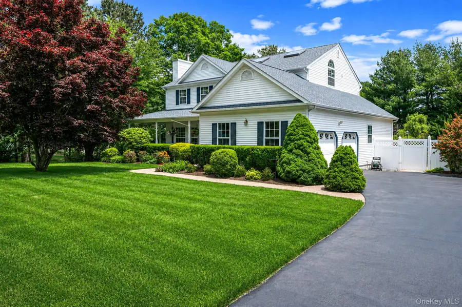191 Natures Lane, Miller Place, NY 11764 - #2