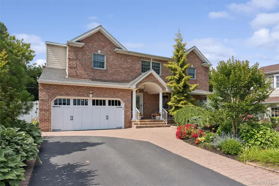 2539 Bradley Court, Merrick, NY 11566 - #2