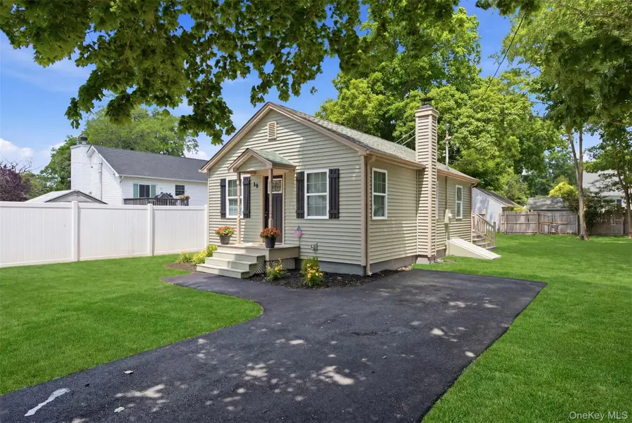 19 Lacrosse Road, Mastic Beach, NY 11951 - #3