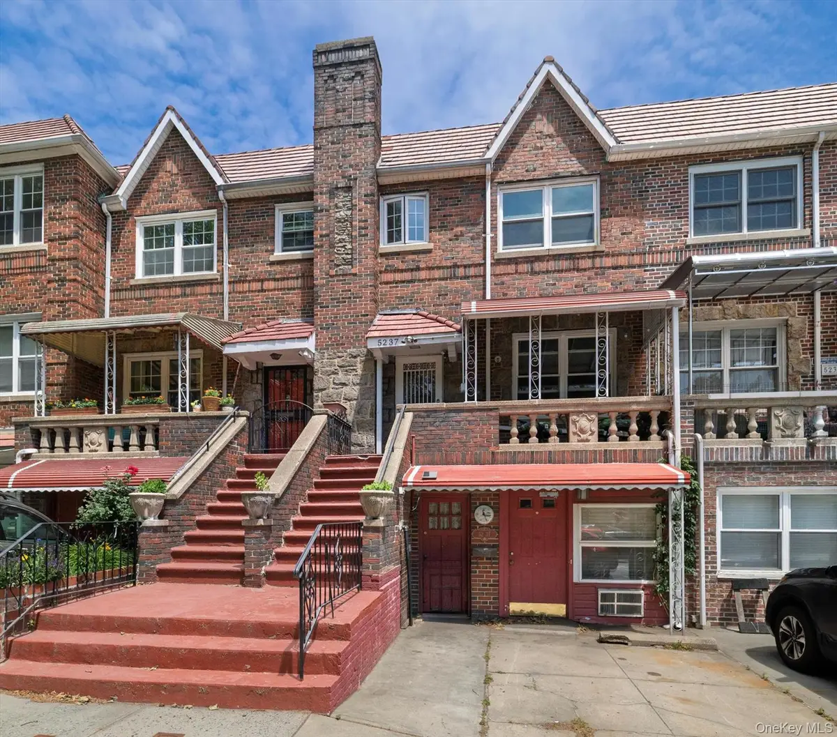 52-37 39th Avenue, Sunnyside, NY 11104 - #1
