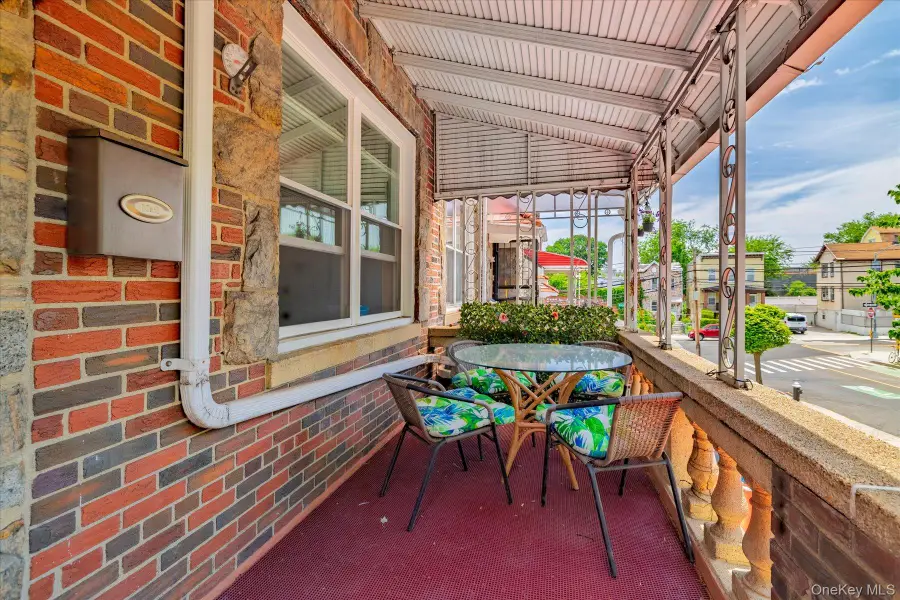 52-37 39th Avenue, Sunnyside, NY 11104 - #3