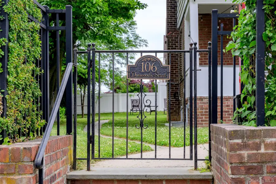 106 Dunwoodie Street, Yonkers, NY 10704 - #2
