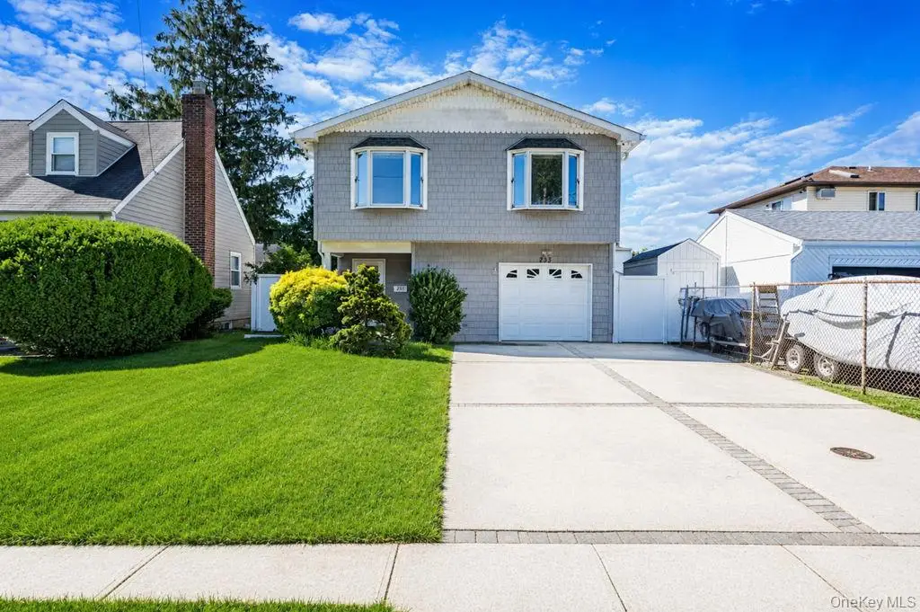 233 E Alhambra Avenue, Lindenhurst, NY 11757 - #1