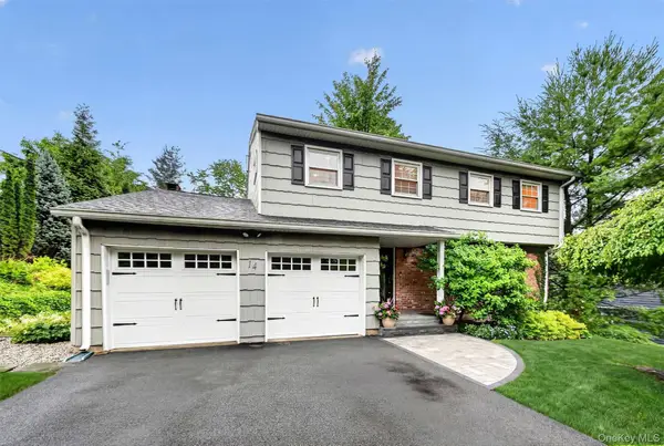 14 Tyler Place, Nanuet, NY 10954