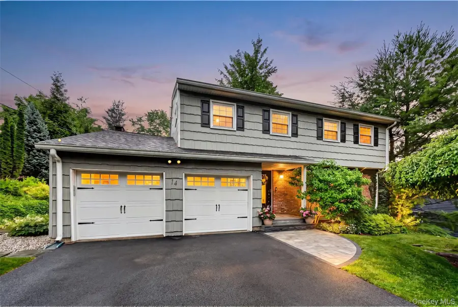 14 Tyler Place, Nanuet, NY 10954 - #2
