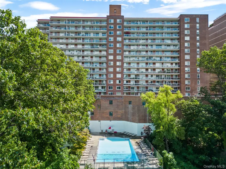2575 Palisade Avenue #2G, Bronx, NY 10463 - #2