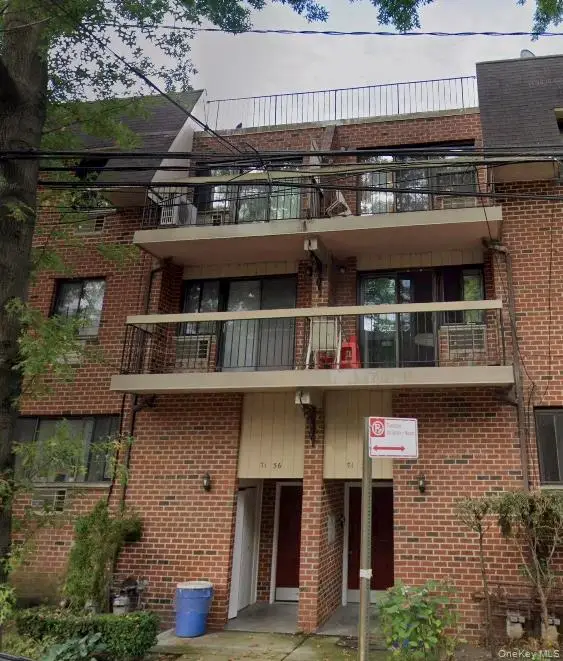 71-34 162nd #3, Fresh Meadows, NY 11365