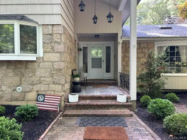 3 Fox Lane, Locust Valley, NY 11560 - #2
