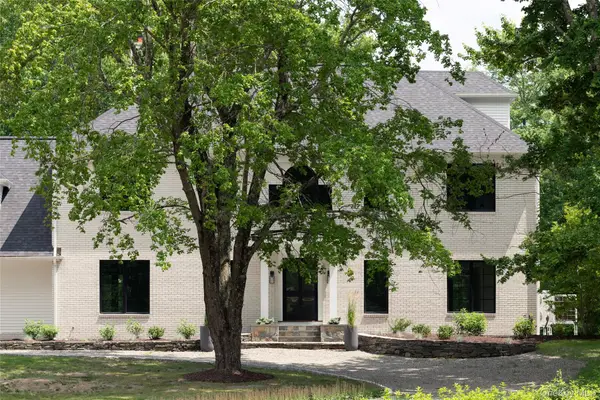296-302 Stanford Road, Millbrook, NY 12545