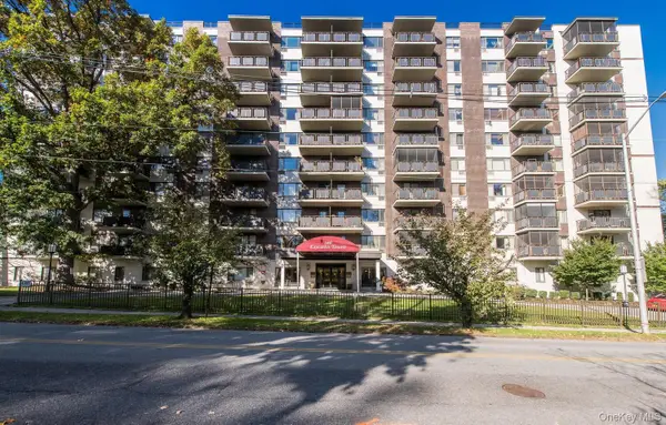 160 Academy Street #10N, Poughkeepsie, NY 12601