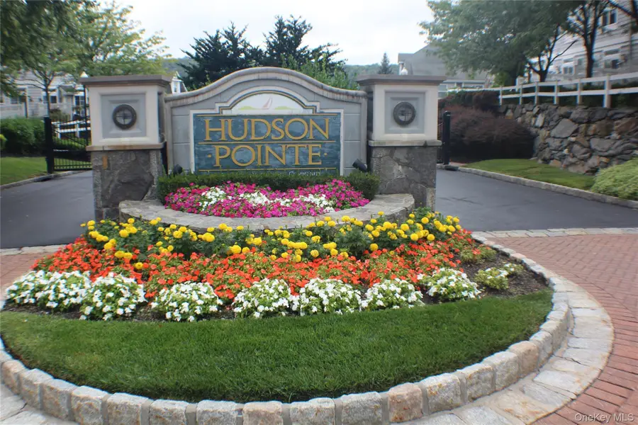 303 Bridgeview Drive, Poughkeepsie, NY 12601 - #2
