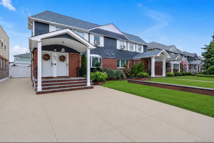 15535 Huron Street, Howard Beach, NY 11414 - #2
