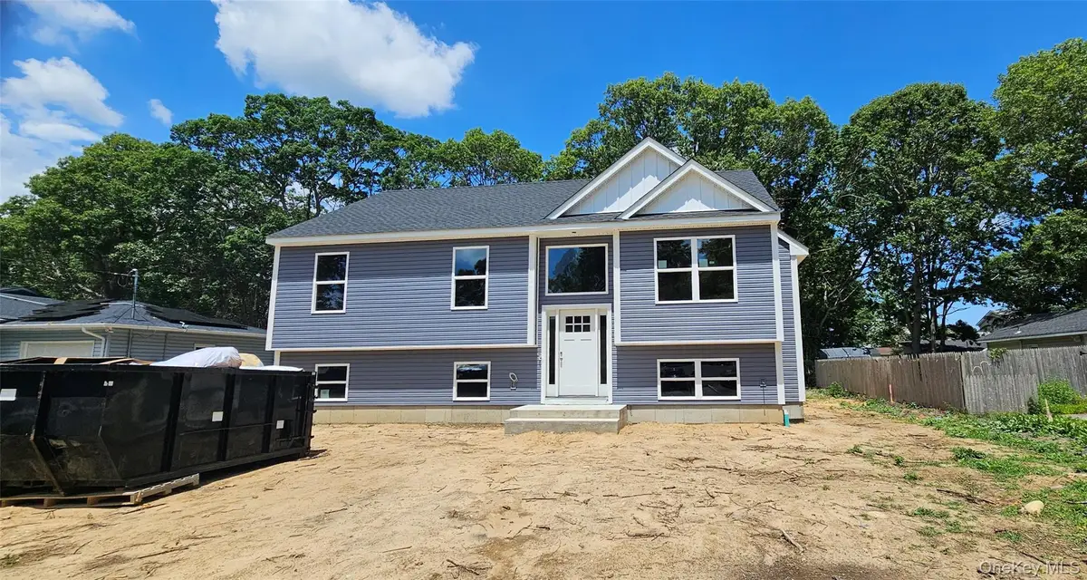 5 A Stuart Road, Shirley, NY 11967 - #1
