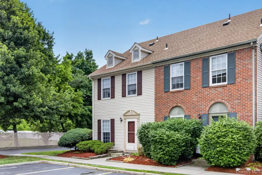 31 Burnett Way, Washingtonville, NY 10992 - #2